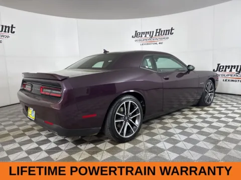 More photos of 2022 Dodge Challenger R/T at Jerry Hunt Supercenter - Lexington, NC