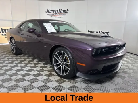 More photos of 2022 Dodge Challenger R/T at Jerry Hunt Supercenter - Lexington, NC