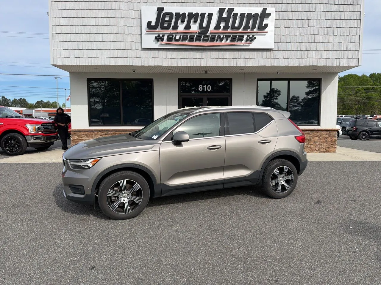 Gray 2022 Volvo XC40 T5 Inscription for sale in Lexington, NC