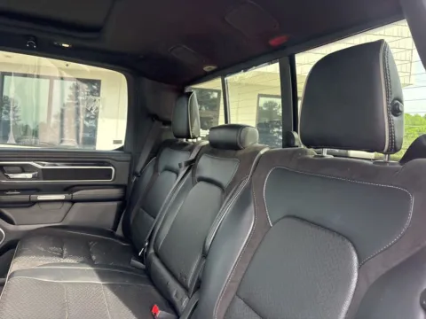 More photos of 2021 Ram 1500 Laramie at Jerry Hunt Supercenter - Lexington, NC