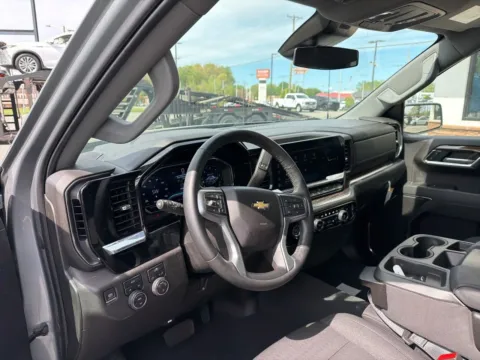 More photos of 2024 Chevrolet Silverado 1500 LT at Jerry Hunt Supercenter - Lexington, NC