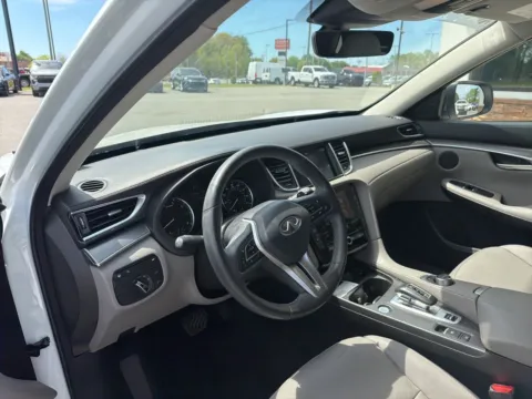 More photos of 2023 INFINITI QX50 LUXE at Jerry Hunt Supercenter - Lexington, NC