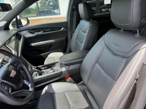 Another view of 2024 Cadillac XT6 Premium Luxury for sale in Lexington, NC at Jerry Hunt Supercenter - Lexington