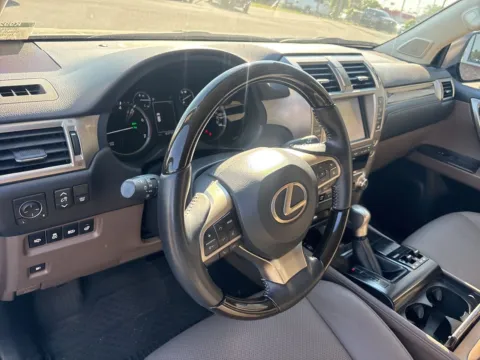 More photos of 2021 Lexus GX 460 at Jerry Hunt Supercenter - Lexington, NC