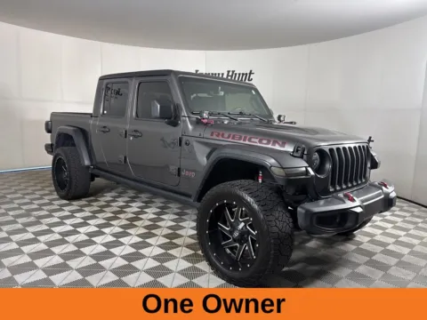 More photos of 2022 Jeep Gladiator Rubicon at Jerry Hunt Supercenter - Lexington, NC