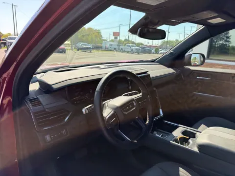 More photos of 2024 GMC Acadia AT4 at Jerry Hunt Supercenter - Lexington, NC