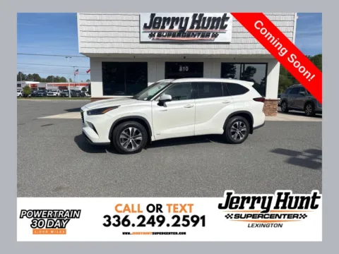 White 2021 Toyota Highlander Hybrid XLE for sale in Lexington, NC