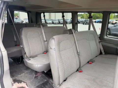 More photos of 2024 Chevrolet Express 3500 LT at Jerry Hunt Supercenter - Lexington, NC