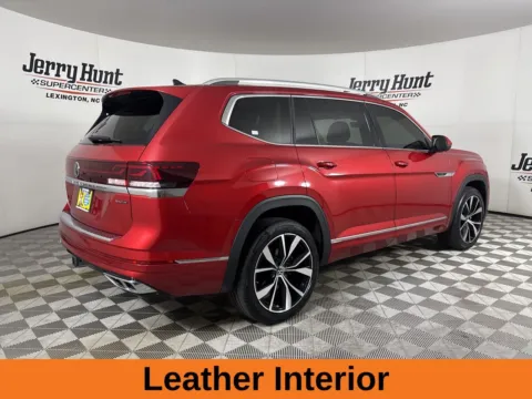 More photos of 2024 Volkswagen Atlas 2.0T SEL Premium R-Line at Jerry Hunt Supercenter - Lexington, NC