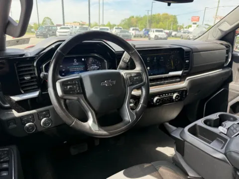 More photos of 2022 Chevrolet Silverado 1500 RST at Jerry Hunt Supercenter - Lexington, NC