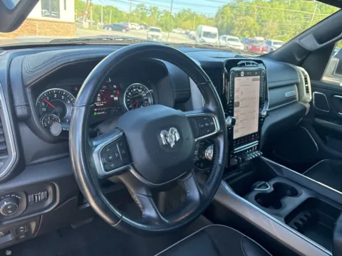More photos of 2023 Ram 1500 Laramie at Jerry Hunt Supercenter - Lexington, NC