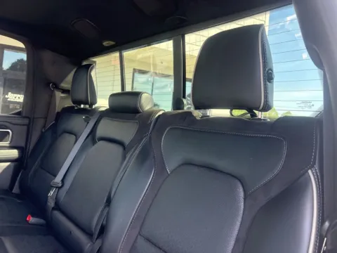 More photos of 2022 Ram 1500 Laramie at Jerry Hunt Supercenter - Lexington, NC