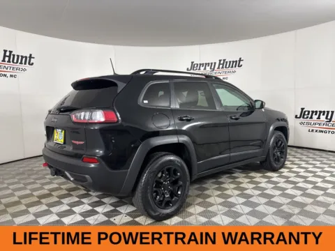 More photos of 2022 Jeep Cherokee Trailhawk at Jerry Hunt Supercenter - Lexington, NC