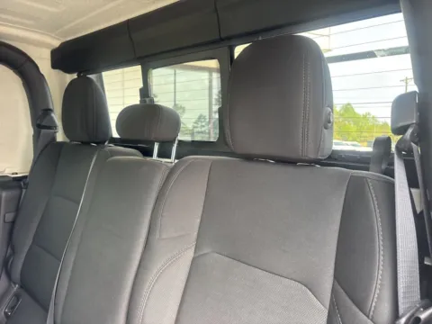 More photos of 2021 Jeep Gladiator Willys at Jerry Hunt Supercenter - Lexington, NC