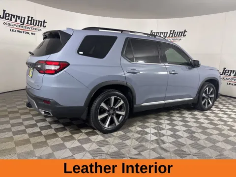 More photos of 2025 Honda Pilot Touring at Jerry Hunt Supercenter - Lexington, NC