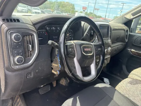 More photos of 2023 GMC Sierra 2500HD SLE at Jerry Hunt Supercenter - Lexington, NC