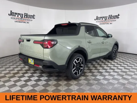 More photos of 2025 Hyundai Santa Cruz Limited at Jerry Hunt Supercenter - Lexington, NC