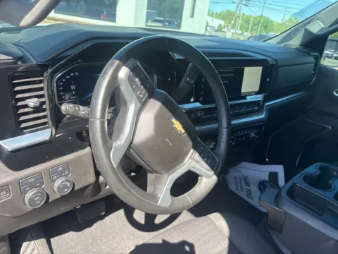 More photos of 2023 Chevrolet Silverado 1500 LT at Jerry Hunt Supercenter - Lexington, NC