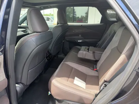 More photos of 2023 Lexus RX 350 Luxury at Jerry Hunt Supercenter - Lexington, NC
