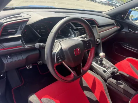 More photos of 2019 Honda Civic Type R Touring at Jerry Hunt Supercenter - Lexington, NC