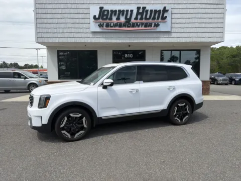 White 2023 Kia Telluride S for sale in Lexington, NC