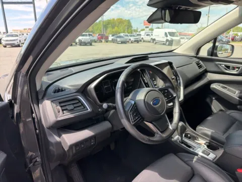 More photos of 2023 Subaru Ascent Limited at Jerry Hunt Supercenter - Lexington, NC