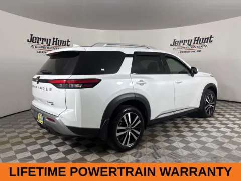 More photos of 2025 Nissan Pathfinder Platinum at Jerry Hunt Supercenter - Lexington, NC