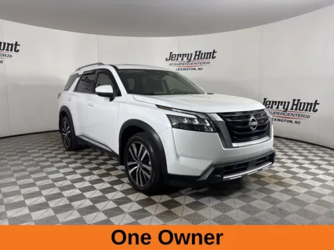 More photos of 2025 Nissan Pathfinder Platinum at Jerry Hunt Supercenter - Lexington, NC