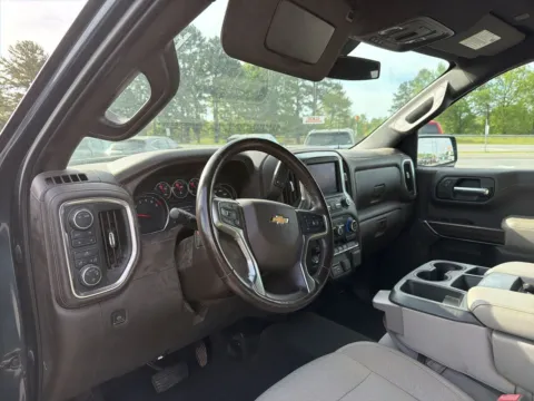 More photos of 2020 Chevrolet Silverado 1500 LT at Jerry Hunt Supercenter - Lexington, NC