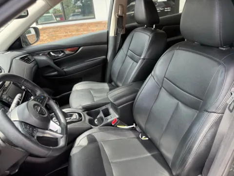 Another view of 2019 Nissan Rogue SL for sale in Lexington, NC at Jerry Hunt Supercenter - Lexington