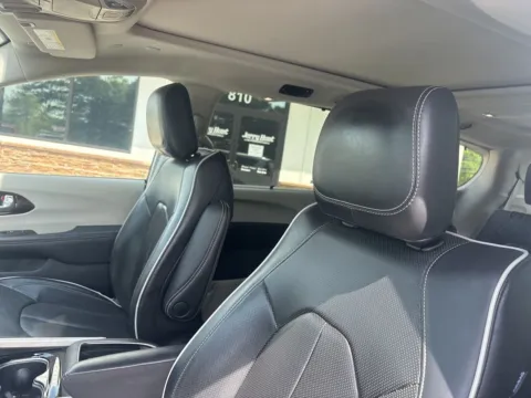 Another view of 2024 Chrysler Pacifica Limited for sale in Lexington, NC at Jerry Hunt Supercenter - Lexington