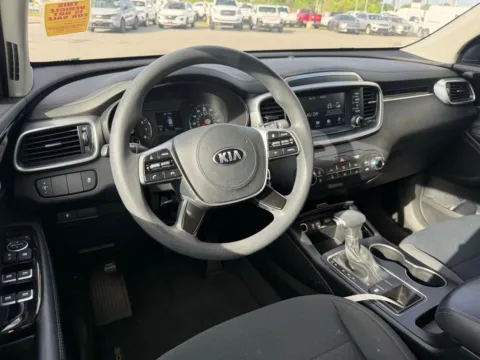 More photos of 2020 Kia Sorento LX at Jerry Hunt Supercenter - Lexington, NC