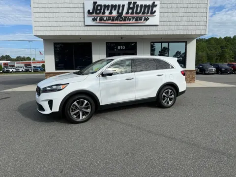 White 2020 Kia Sorento LX for sale in Lexington, NC