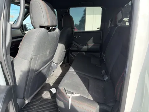 More photos of 2022 Nissan Frontier PRO-4X at Jerry Hunt Supercenter - Lexington, NC