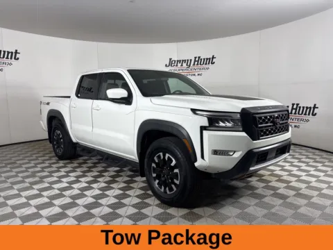 More photos of 2022 Nissan Frontier PRO-4X at Jerry Hunt Supercenter - Lexington, NC