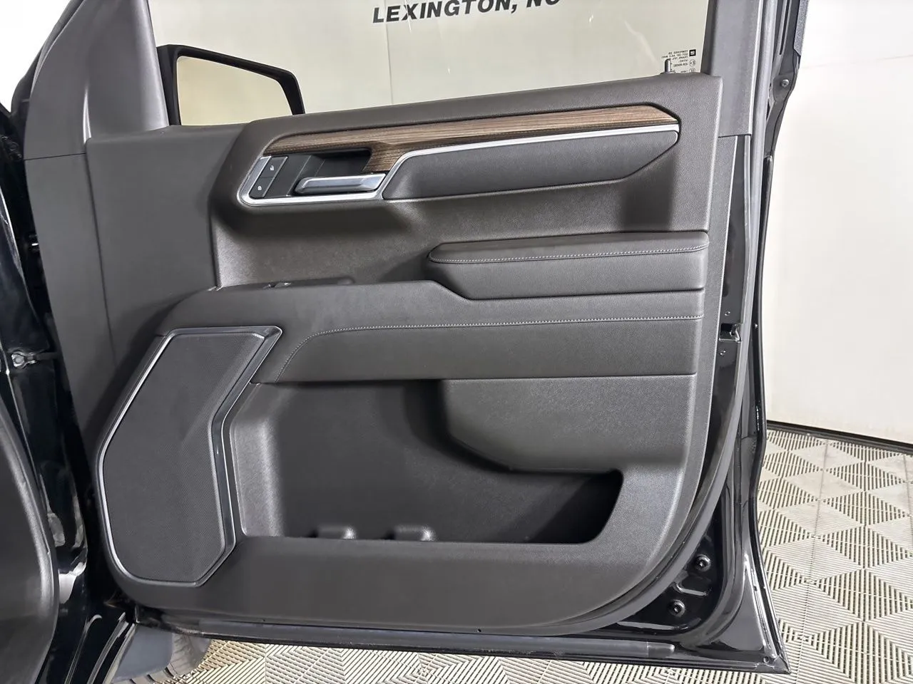 2022 Chevrolet Silverado 1500 LT Trail Boss - Photo 26