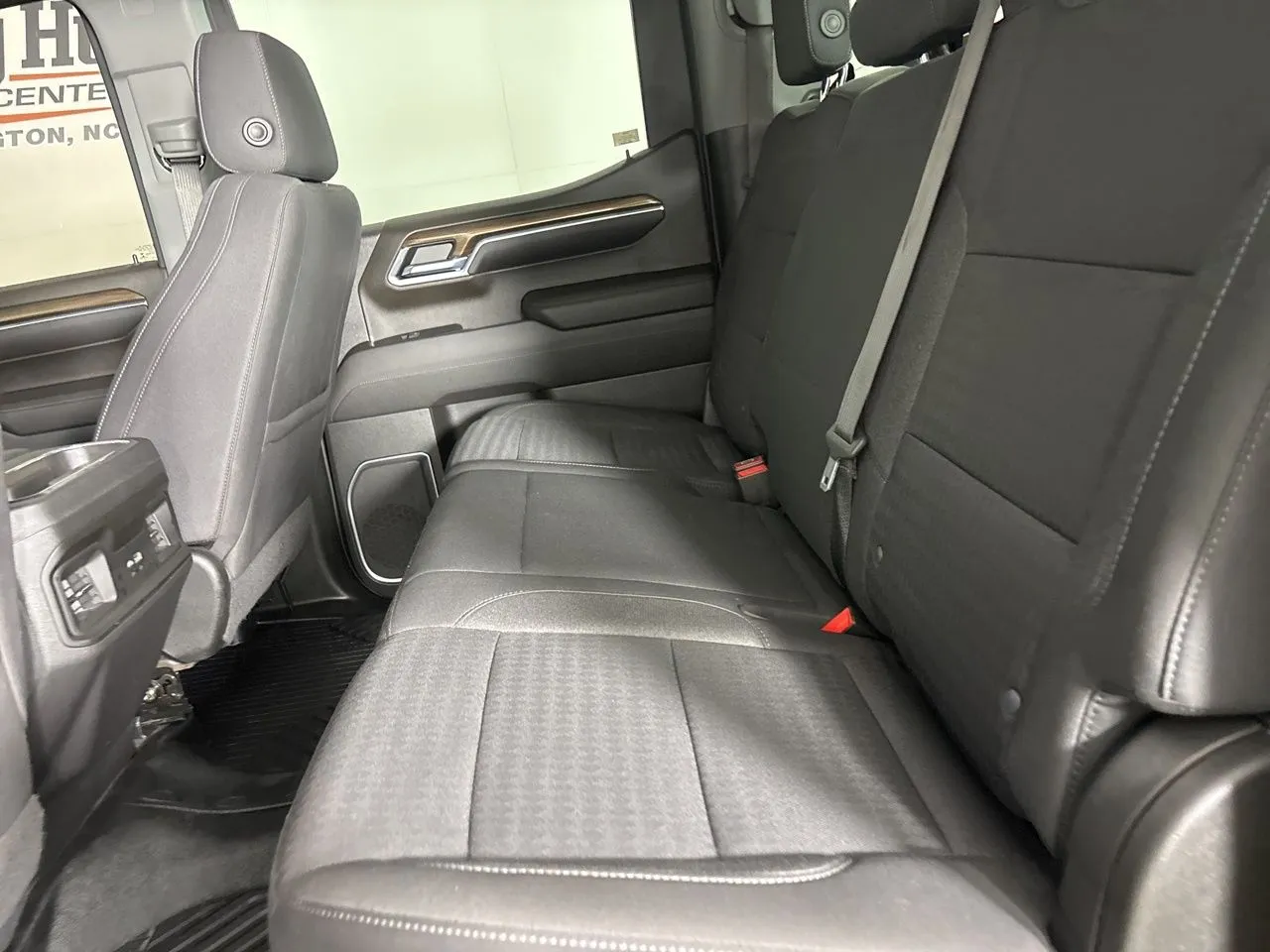 2022 Chevrolet Silverado 1500 LT Trail Boss - Photo 21
