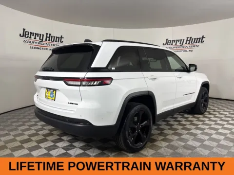 More photos of 2023 Jeep Grand Cherokee Limited at Jerry Hunt Supercenter - Lexington, NC