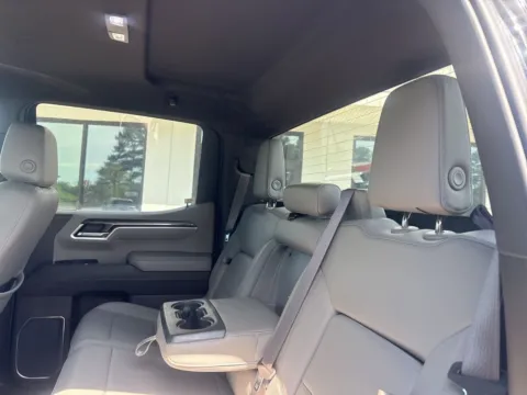 More photos of 2022 Chevrolet Silverado 1500 LTZ at Jerry Hunt Supercenter - Lexington, NC