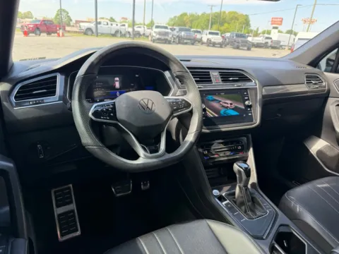More photos of 2023 Volkswagen Tiguan 2.0T SE R-Line Black at Jerry Hunt Supercenter - Lexington, NC