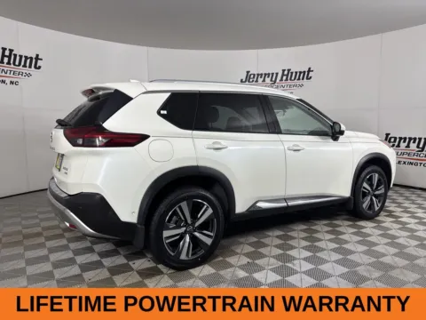 More photos of 2023 Nissan Rogue Platinum at Jerry Hunt Supercenter - Lexington, NC
