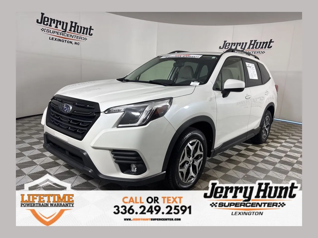 2024 Subaru Forester Premium's photo