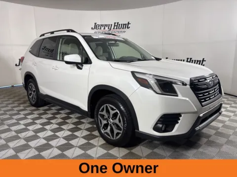 More photos of 2024 Subaru Forester Premium at Jerry Hunt Supercenter - Lexington, NC