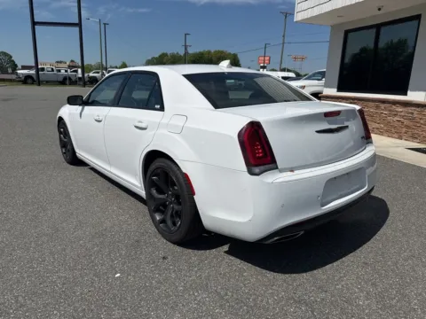 More photos of 2023 Chrysler 300 S at Jerry Hunt Supercenter - Lexington, NC