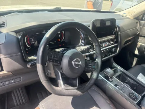 More photos of 2023 Nissan Pathfinder Platinum at Jerry Hunt Supercenter - Lexington, NC