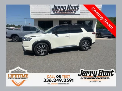 White 2023 Nissan Pathfinder Platinum for sale in Lexington, NC