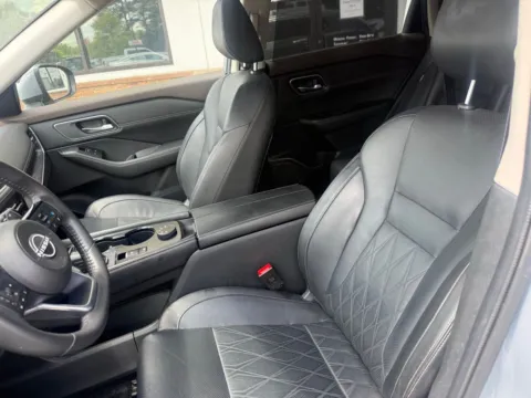 Another view of 2023 Nissan Rogue Platinum for sale in Lexington, NC at Jerry Hunt Supercenter - Lexington