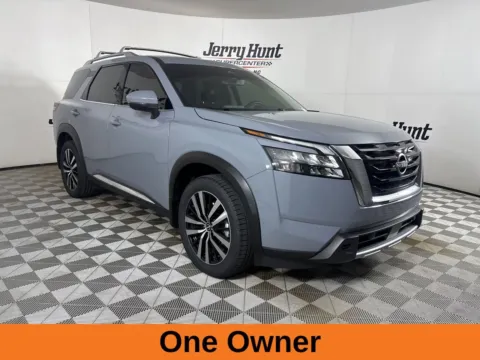 More photos of 2025 Nissan Pathfinder Platinum at Jerry Hunt Supercenter - Lexington, NC
