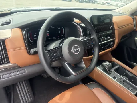 More photos of 2025 Nissan Pathfinder Platinum at Jerry Hunt Supercenter - Lexington, NC