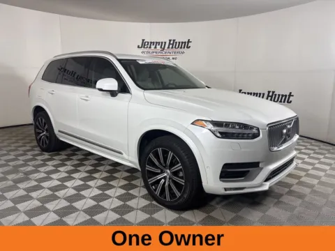 More photos of 2023 Volvo XC90 B5 Plus at Jerry Hunt Supercenter - Lexington, NC